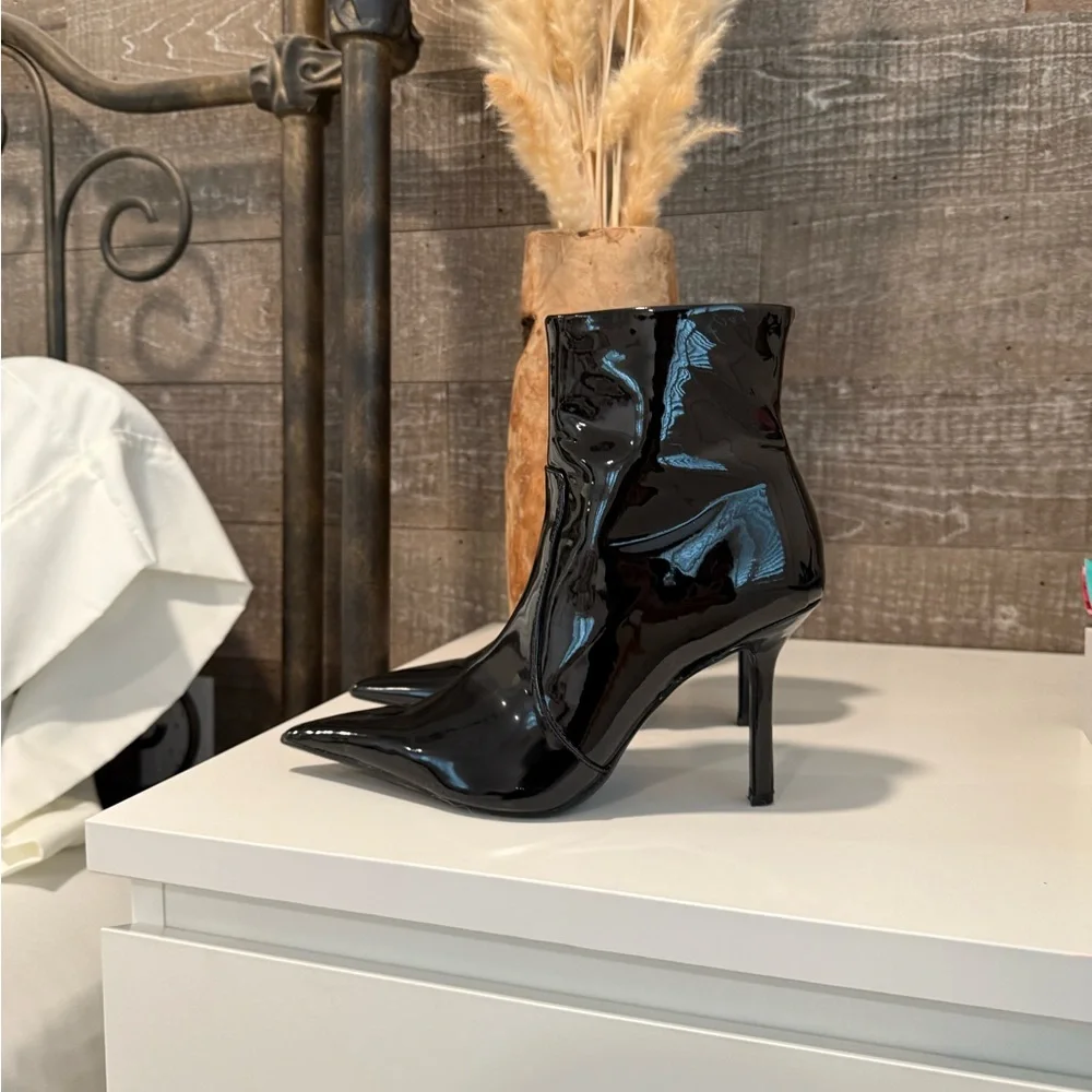 Zara Glossy Black Ankle Pointed-Toe Booties Patent Leather Size 5.5 - Picture 4 of 6